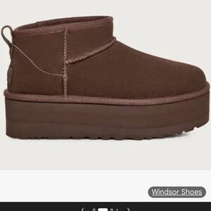 Women’s Ugg Classic ultra mini burnt cedar size 8 new